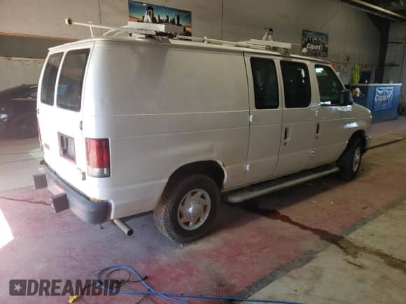 2008 Ford Econoline Cargo Commercial with VIN 1FTNE24W18DB06267, listed as a Copart auction lot 88516995 with 73,464 mi miles and Salvage title. Bid and sale history available at DreamBid. Image 3.