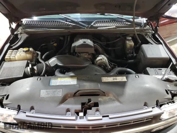 2000 Chevrolet Silverado 1500 LS with VIN 2GCEK19T0Y1247697, listed as a Copart auction lot 64575765 with 155,291 mi miles and Salvage title. Bid and sale history available at DreamBid. Image 11.