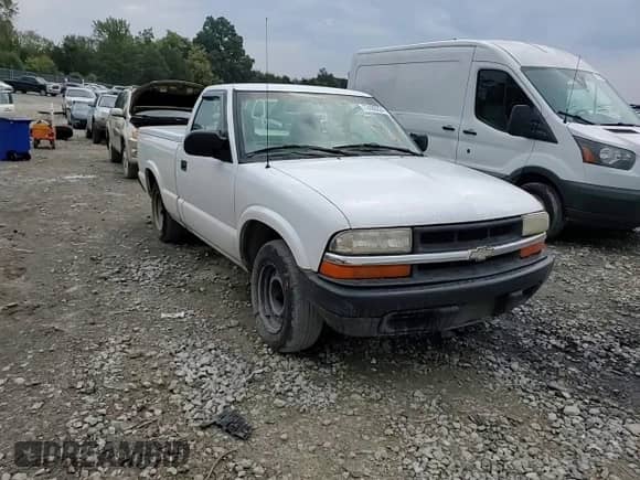 2003 Chevrolet S-10 with VIN 1GCCS14X738207172, listed as a Copart auction lot 72480324 with 154,441 mi miles and Salvage title. Bid and sale history available at DreamBid. Image 11.