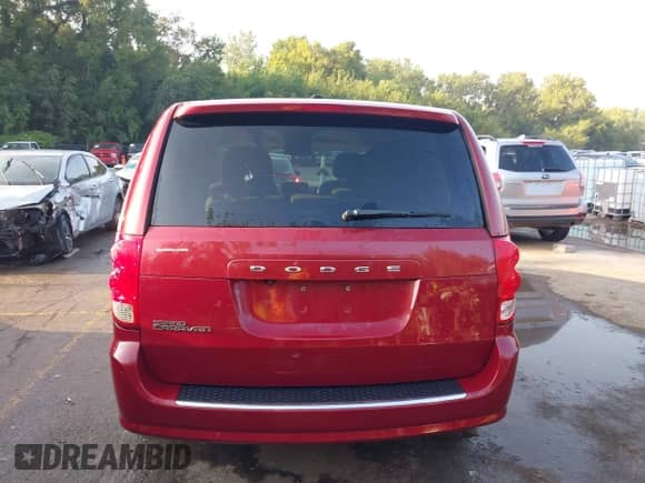 2011 Dodge Grand Caravan Mainstreet with VIN 2D4RN3DG4BR601733, listed as a IAAI auction lot 43148066 with 171,191 mi miles and . Bid and sale history available at DreamBid. Image 16.