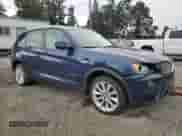 2013 BMW X3 xDrive28i с VIN 5UXWX9C58D0A23504, выставлен на аукционе Copart как лот 85490705 с пробегом 72 343 миль миль и Списание • Salvage title. История ставок и продаж доступна на DreamBid. Изображение 4.