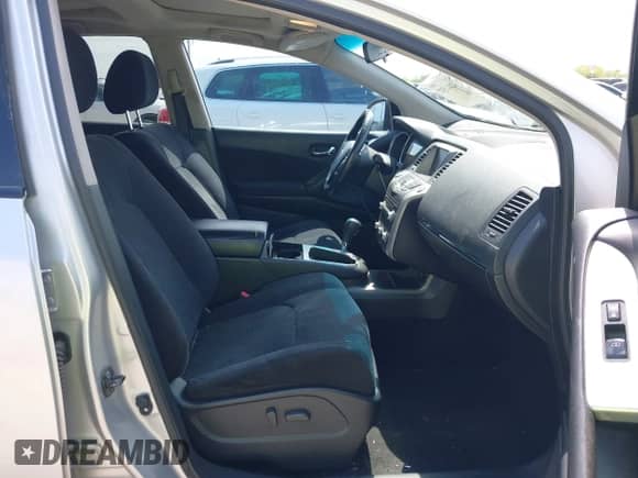 2011 Nissan Murano SL с VIN JN8AZ1MU0BW050558, выставлен на аукционе IAAI как лот 42041537 с пробегом 239 838 миль миль и . История ставок и продаж доступна на DreamBid. Изображение 5.