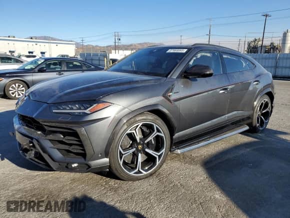 2019 Lamborghini Urus with VIN ZPBUA1ZL8KLA01957, listed as a Copart auction lot 87969065 with 13,329 mi miles and Salvage title. Bid and sale history available at DreamBid. Image 1.