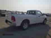 2019 Ram 1500 Tradesman z VIN 3C6JR6DT4KG506079, wystawiony jako Copart lot #64277415 z przebiegiem 254 767 mil mil oraz Szkoda całkowita • Salvage title. Historia ofert i sprzedaży dostępna na DreamBid. Obrazek 3.