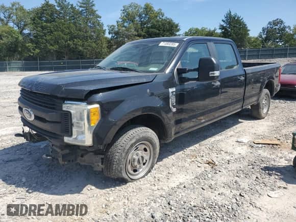 2017 Ford F-250 XL с VIN 1FT7W2A69HEB80296, выставлен на аукционе Copart как лот 71593285 с пробегом 145 862 миль миль и Списание • Salvage title. История ставок и продаж доступна на DreamBid. Изображение 1.