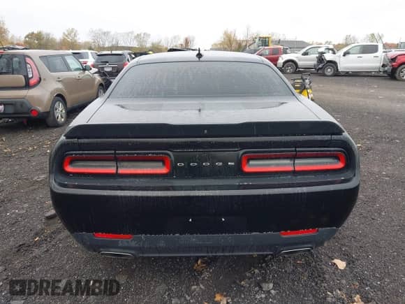 2016 Dodge Challenger SXT Plus z VIN 2C3CDZAG6GH120624, wystawiony jako IAAI lot #43501177 z przebiegiem 124 424 mil mil oraz . Historia ofert i sprzedaży dostępna na DreamBid. Obrazek 16.