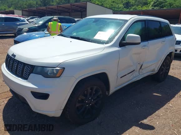 2021 Jeep Grand Cherokee Laredo E z VIN 1C4RJEAG3MC624344, wystawiony jako IAAI lot #42312167 z przebiegiem Nie podano mil oraz . Historia ofert i sprzedaży dostępna na DreamBid. Obrazek 2.