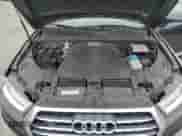 2017 Audi Q7 Premium Plus with VIN WA1LAAF7XHD018993, listed as a Copart auction lot 84004545 with 155,472 mi miles and Clean title. Bid and sale history available at DreamBid. Image 12.