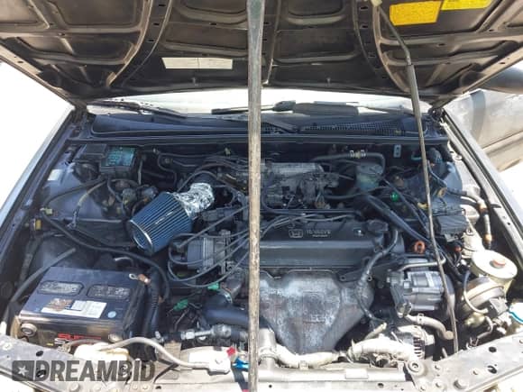 1992 Honda Accord with VIN 1HGCB7656NA054442, listed as a IAAI auction lot 42533600 with 299,650 mi miles and . Bid and sale history available at DreamBid. Image 10.