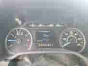 2015 Ford F-150 XLT z VIN 1FTFX1EF5FFA08044, wystawiony jako Copart lot #81882835 z przebiegiem 105 733 mil mil oraz Szkoda całkowita • Salvage title. Historia ofert i sprzedaży dostępna na DreamBid. Obrazek 9.