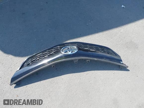 2013 Toyota Camry SE z VIN 4T1BF1FK4DU693977, wystawiony jako IAAI lot #43401575 z przebiegiem 91 001 mil mil oraz . Historia ofert i sprzedaży dostępna na DreamBid. Obrazek 12.