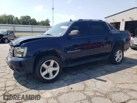 2007 Chevrolet Avalanche 3LT с VIN 3GNFK12397G167164, выставлен на аукционе Copart как лот 67785385 с пробегом 247 894 миль миль и Списание • Salvage title. История ставок и продаж доступна на DreamBid. Изображение 1.
