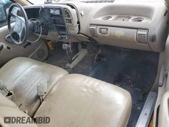 1996 Chevrolet Silverado 2500 с VIN 1GCGK29R9TE145339, выставлен на аукционе Copart как лот 69024475 с пробегом 294 228 миль миль и Списание • Salvage title. История ставок и продаж доступна на DreamBid. Изображение 8.