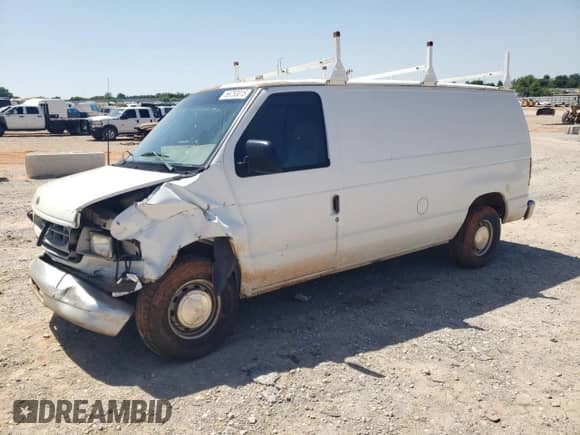 2002 Ford Econoline Cargo with VIN 1FTRE14272HA73588, listed as a Copart auction lot 56753015 with 243,587 mi miles and Salvage title. Bid and sale history available at DreamBid. Image 1.