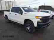 2020 Chevrolet Silverado 1500 Custom Trail Boss с VIN 1GCPYCEF3LZ166132, выставлен на аукционе IAAI как лот 43265003 с пробегом 65 805 миль миль и . История ставок и продаж доступна на DreamBid. Изображение 1.