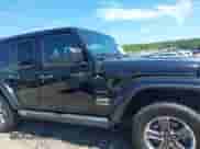 2022 Jeep Wrangler Unlimited Sahara Altitude с VIN 1C4HJXEG3NW118353, выставлен на аукционе IAAI как лот 42710775 с пробегом 59 318 миль миль и . История ставок и продаж доступна на DreamBid. Изображение 13.