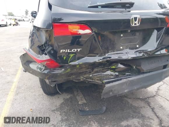 2016 Honda Pilot EX-L z VIN 5FNYF5H86GB040328, wystawiony jako IAAI lot #43099792 z przebiegiem 75 189 mil mil oraz . Historia ofert i sprzedaży dostępna na DreamBid. Obrazek 6.