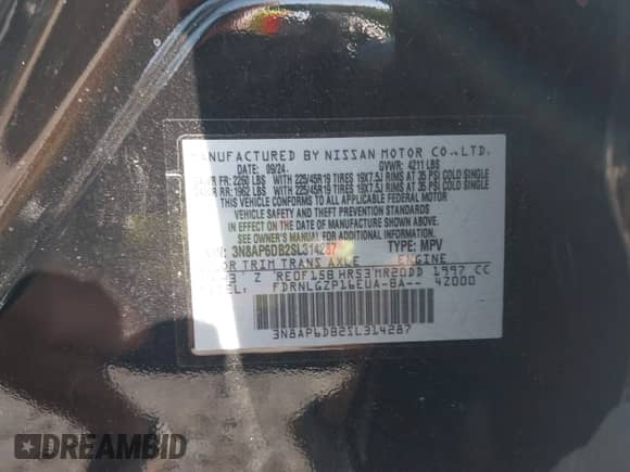 2025 Nissan Kicks SR with VIN 3N8AP6DB2SL314287, listed as a IAAI auction lot 42650048 with 4,922 mi miles and . Bid and sale history available at DreamBid. Image 9.