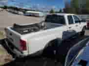 2004 Dodge RAM z VIN 3D7MA486X4G158027, wystawiony jako Copart lot #74052554 z przebiegiem 217 050 mil mil oraz Szkoda całkowita • Salvage title. Historia ofert i sprzedaży dostępna na DreamBid. Obrazek 3.