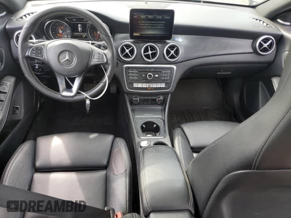 2017 Mercedes-Benz CLA 250 with VIN WDDSJ4GB6HN406289, listed as a Copart auction lot 71831385 with 184,378 mi miles and Salvage title. Bid and sale history available at DreamBid. Image 8.