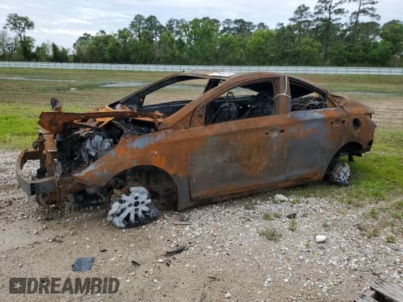 2022 Hyundai Accent SE с VIN 3KPC24A69NE166243, выставлен на аукционе Copart как лот 46940475 с пробегом Не указан миль и На запчасти • Non repairable. История ставок и продаж доступна на DreamBid. Изображение 1.