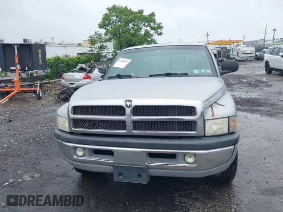 1999 Dodge 1500 with VIN 1B7HC13Z2XJ568376, listed as a IAAI auction lot 42208937 with 232,834 mi miles and . Bid and sale history available at DreamBid. Image 13.