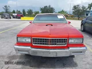 1988 Chevrolet Caprice с VIN 1G1BL51H9JR120497, выставлен на аукционе IAAI как лот 42918701 с пробегом 33 199 миль миль и . История ставок и продаж доступна на DreamBid. Изображение 6.