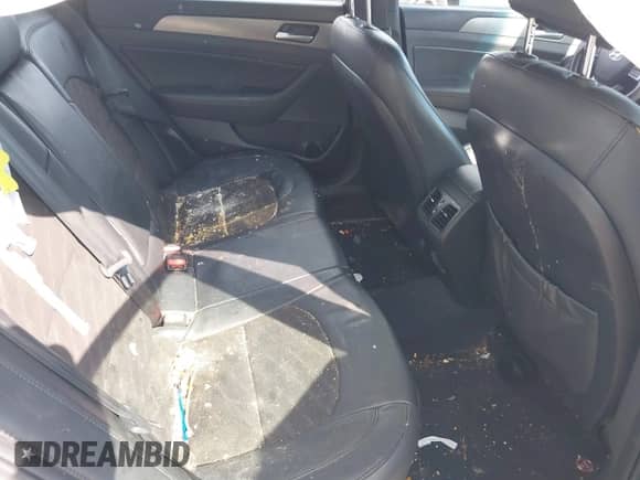 2018 Hyundai Sonata Limited с VIN 5NPE34AF5JH716100, выставлен на аукционе IAAI как лот 41649547 с пробегом 76 722 миль миль и . История ставок и продаж доступна на DreamBid. Изображение 8.