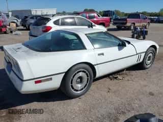 1984 Chevrolet Corvette с VIN 1G1AY0784E5102204, выставлен на аукционе IAAI как лот 43511464 с пробегом 95 123 миль миль и . История ставок и продаж доступна на DreamBid. Изображение 4.