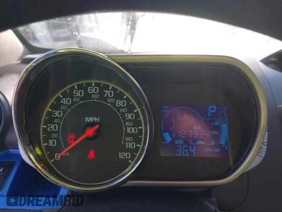2015 Chevrolet Spark LS с VIN KL8CB6S97FC757807, выставлен на аукционе IAAI как лот 42999935 с пробегом 127 334 миль миль и . История ставок и продаж доступна на DreamBid. Изображение 7.