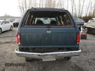 1994 Chevrolet Blazer LS с VIN 1GNDT13W3R2145041, выставлен на аукционе Copart как лот 46942955 с пробегом 251 010 миль миль и Списание • Salvage title. История ставок и продаж доступна на DreamBid. Изображение 6.