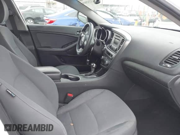 2015 Kia Optima LX with VIN 5XXGM4A70FG506103, listed as a IAAI auction lot 43292069 with 138,095 mi miles and . Bid and sale history available at DreamBid. Image 5.