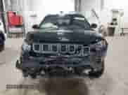 2024 Jeep Compass Latitude Lux с VIN 3C4NJDFN4RT169614, выставлен на аукционе Copart как лот 54626595 с пробегом 2 461 миль миль и Списание • Salvage title. История ставок и продаж доступна на DreamBid. Изображение 5.