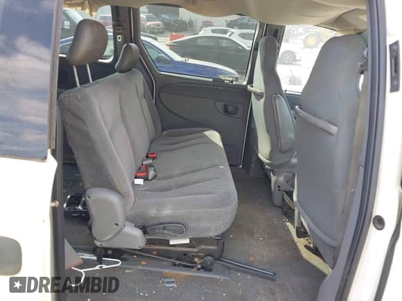 2005 Dodge Caravan SE with VIN 1D4GP24R85B123607, listed as a IAAI auction lot 43399963 with 227,431 mi miles and . Bid and sale history available at DreamBid. Image 8.