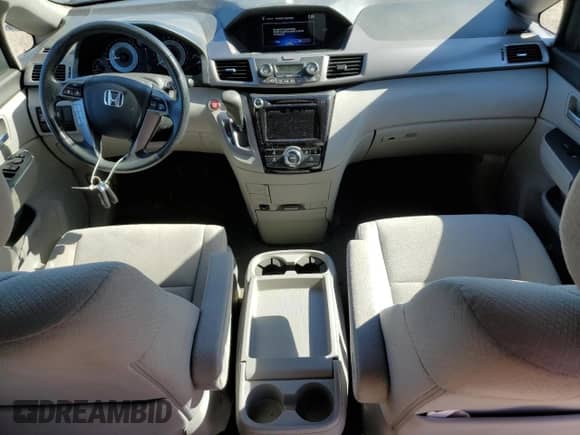 2016 Honda Odyssey EX with VIN 5FNRL5H44GB084662, listed as a Copart auction lot 87011705 with 87,495 mi miles and Salvage title. Bid and sale history available at DreamBid. Image 8.