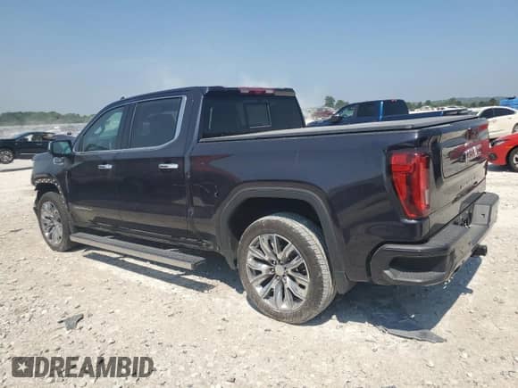 2023 GMC Sierra 1500 Denali z VIN 3GTUUGED7PG111838, wystawiony jako Copart lot #63683155 z przebiegiem Nie podano mil oraz Czysty tytuł • Clean title. Historia ofert i sprzedaży dostępna na DreamBid. Obrazek 2.