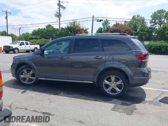 2017 Dodge Journey Crossroad Plus с VIN 3C4PDCGG1HT607966, выставлен на аукционе IAAI как лот 42797600 с пробегом 90 372 миль миль и . История ставок и продаж доступна на DreamBid. Изображение 14.