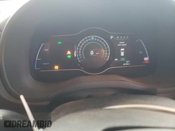 2020 Hyundai Kona SEL z VIN KM8K23AG4LU062817, wystawiony jako Copart lot #85244944 z przebiegiem 65 185 mil mil oraz Szkoda całkowita • Salvage title. Historia ofert i sprzedaży dostępna na DreamBid. Obrazek 9.