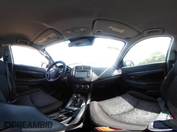 2021 Mitsubishi Outlander ES z VIN JA4APUAU1MU001501, wystawiony jako IAAI lot #42073396 z przebiegiem 55 253 mil mil oraz . Historia ofert i sprzedaży dostępna na DreamBid. Obrazek 19.