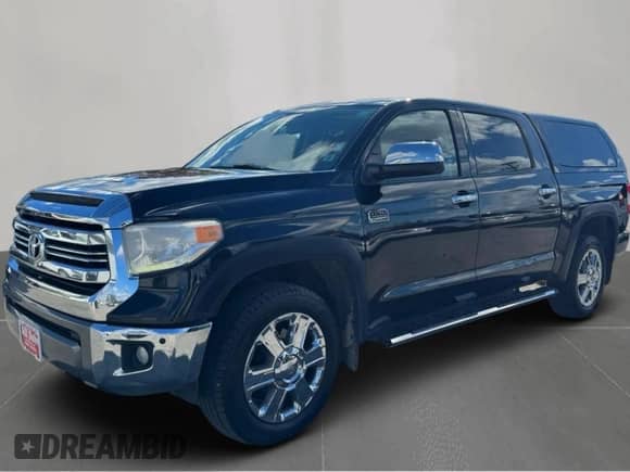 2017 Toyota Tundra Platinum с VIN 5TFGW5F10HX216928, выставлен на аукционе Copart как лот 90529555 с пробегом 180 278 миль миль и Чистый • Clean title. История ставок и продаж доступна на DreamBid. Изображение 2.