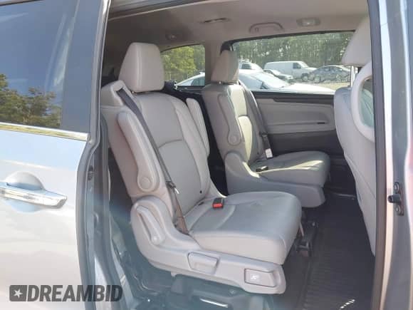 2019 Honda Odyssey EX-L с VIN 5FNRL6H78KB092322, выставлен на аукционе IAAI как лот 43285751 с пробегом 23 821 миль миль и . История ставок и продаж доступна на DreamBid. Изображение 8.