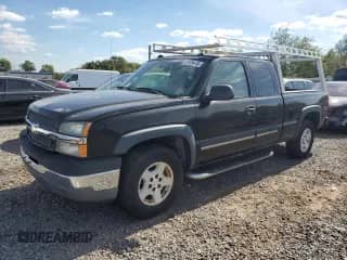 2005 Chevrolet Silverado 1500 Z71 z VIN 2GCEK19B851329230, wystawiony jako Copart lot #81929445 z przebiegiem 108 410 mil mil oraz Czysty tytuł • Clean title. Historia ofert i sprzedaży dostępna na DreamBid. Obrazek 1.