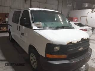 2010 Chevrolet Express Cargo с VIN 1GCUGADX1A1113221, выставлен на аукционе IAAI как лот 42155867 с пробегом Не указан миль и . История ставок и продаж доступна на DreamBid. Изображение 1.
