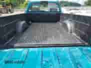 1996 GMC Sierra 1500 с VIN 1GTEC14R5TZ535756, выставлен на аукционе Copart как лот 61468735 с пробегом 145 833 миль миль и Списание • Salvage title. История ставок и продаж доступна на DreamBid. Изображение 10.