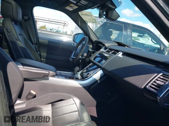 2020 Land Rover Range Rover Sport HST с VIN SALWS2RU5LA748904, выставлен на аукционе IAAI как лот 41680048 с пробегом 48 961 миль миль и . История ставок и продаж доступна на DreamBid. Изображение 5.