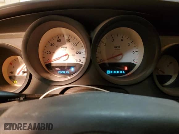 2006 Dodge Magnum с VIN 2D4FV47T96H381423, выставлен на аукционе Copart как лот 41597095 с пробегом 132 816 миль миль и Списание • Salvage title. История ставок и продаж доступна на DreamBid. Изображение 9.