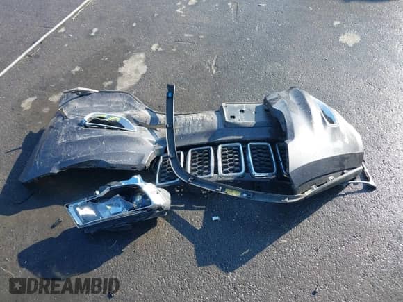 2018 Jeep Grand Cherokee Altitude с VIN 1C4RJEAG2JC339226, выставлен на аукционе IAAI как лот 41790740 с пробегом 100 008 миль миль и . История ставок и продаж доступна на DreamBid. Изображение 12.