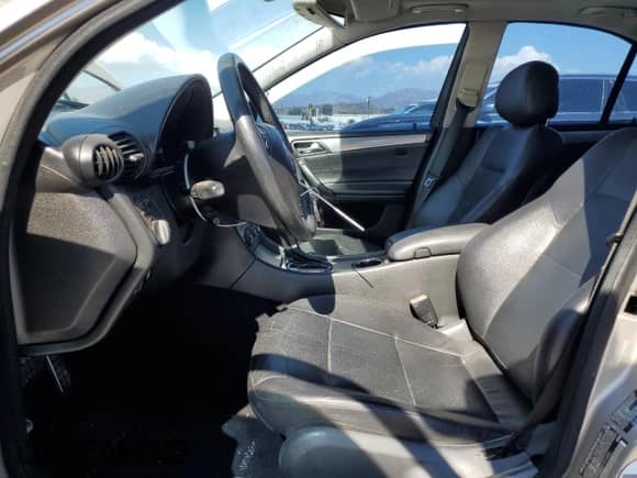 2006 Mercedes-Benz C 230 Sport with VIN WDBRF52H56F741688, listed as a Copart auction lot 71673215 with 126,999 mi miles and Salvage title. Bid and sale history available at DreamBid. Image 7.