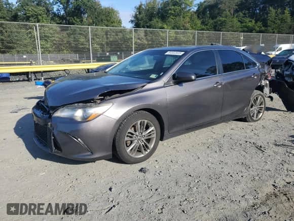 2017 Toyota Camry LE with VIN 4T1BF1FK8HU374832, listed as a Copart auction lot 84553935 with 257,115 mi miles and Salvage title. Bid and sale history available at DreamBid. Image 1.