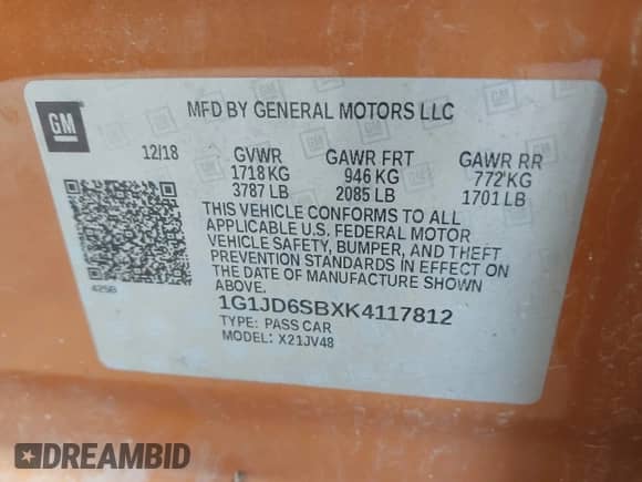 2019 Chevrolet Sonic LT z VIN 1G1JD6SBXK4117812, wystawiony jako IAAI lot #43250931 z przebiegiem Nie podano mil oraz . Historia ofert i sprzedaży dostępna na DreamBid. Obrazek 9.